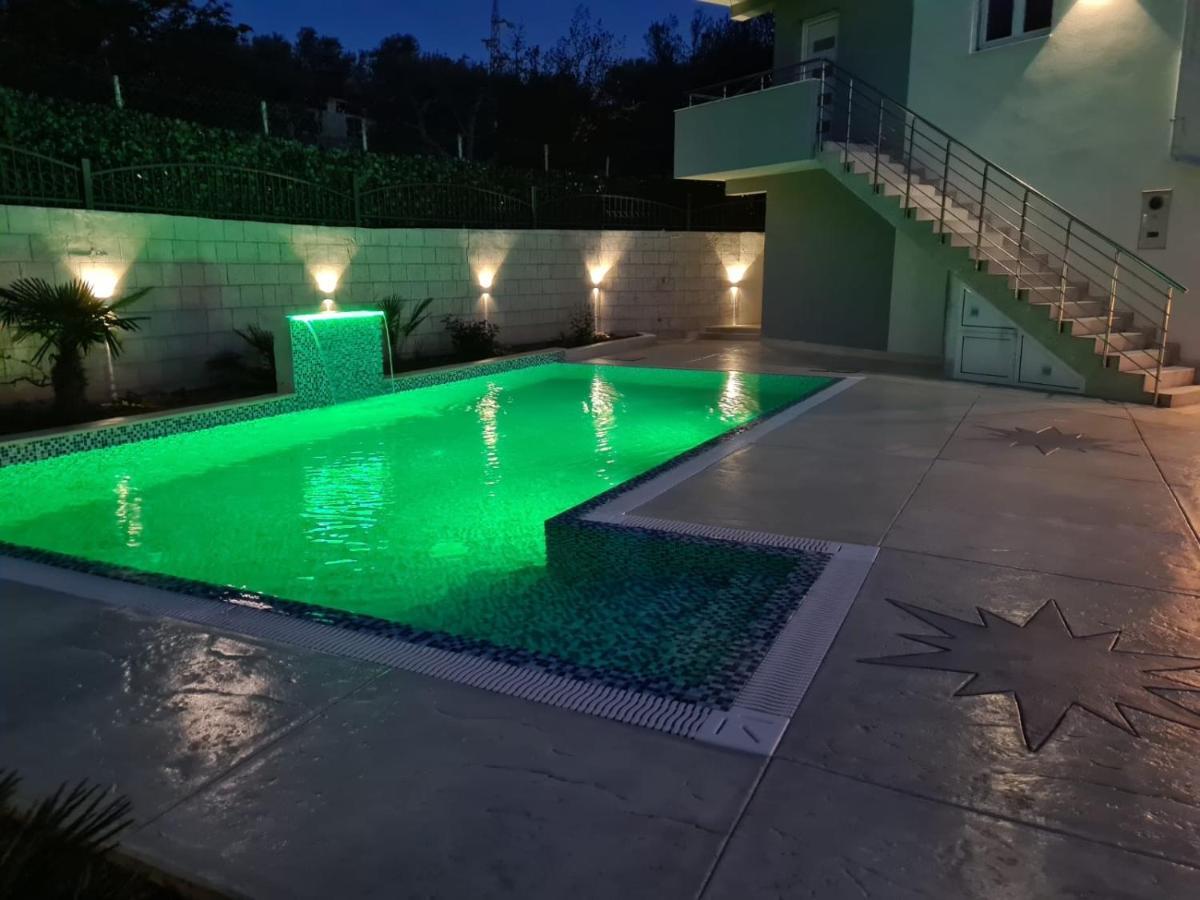 Villa Holiday Apartments Бар Екстер'єр фото