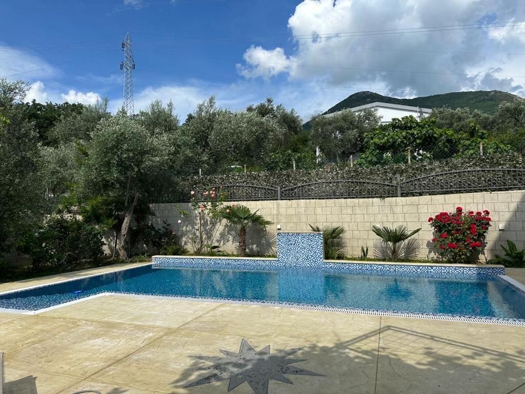 Villa Holiday Apartments Бар Екстер'єр фото